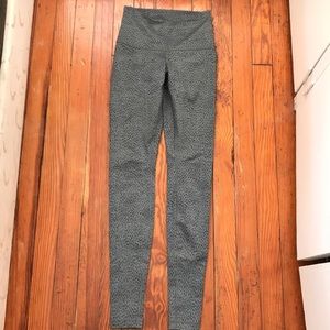 Lululemon grey animal print leggings! Size 4